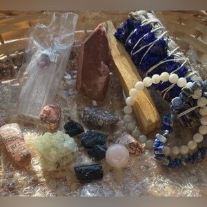 Crystals and Sage Bundle